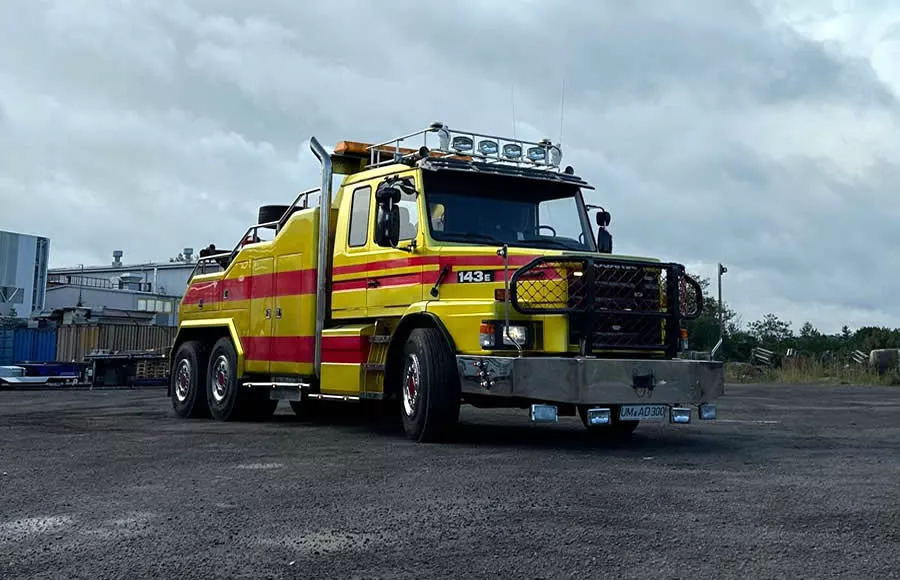holownik Scania z43E 'Gold Dragon'