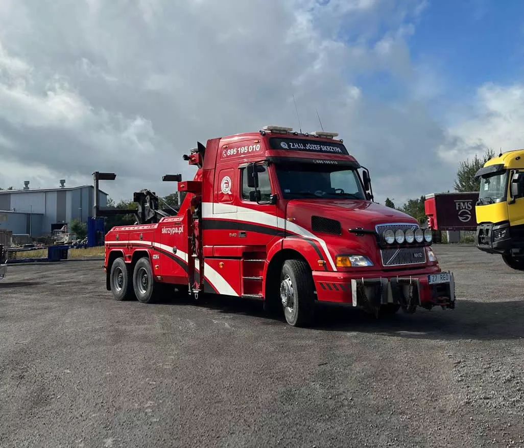 holownik Volvo NH12 'Red'